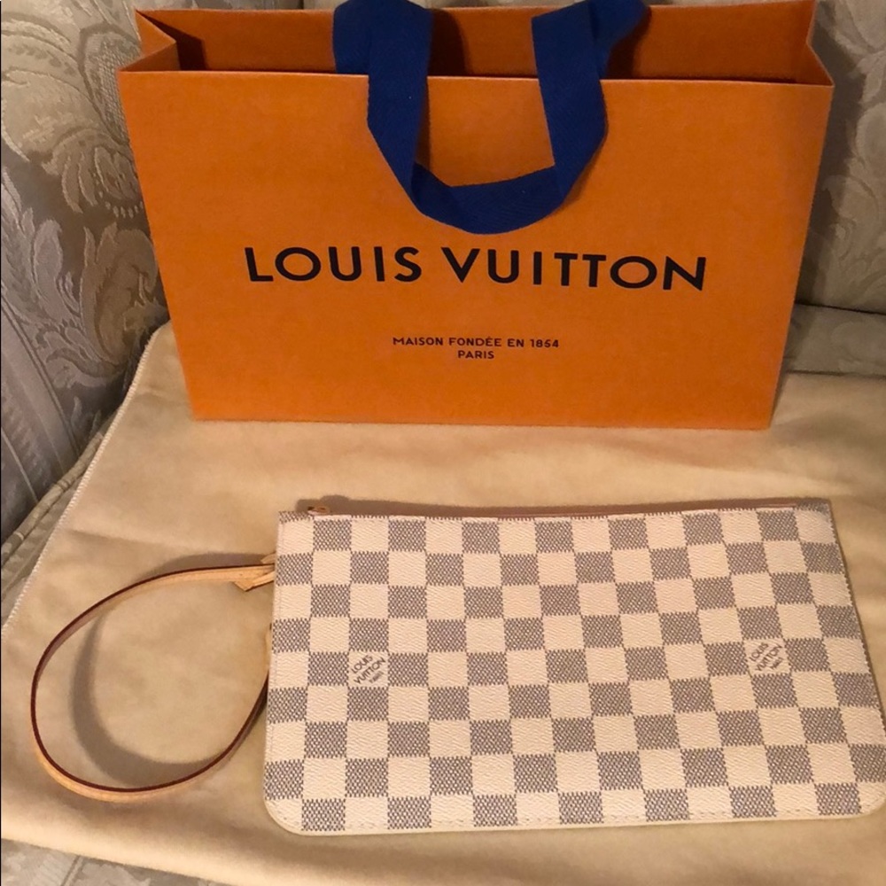 Louis Vuitton Checkered Wristlet- Cream and Tan w/ Pink Interior